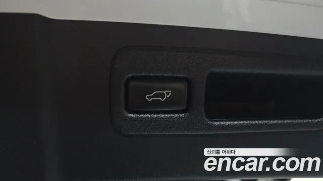 Lexus NX 2015 — фото 19