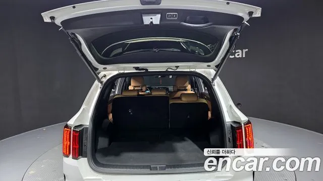 Kia Sorento 2023 — фото 20