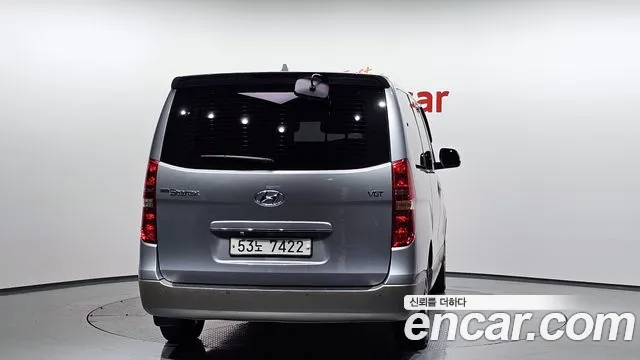 Hyundai Starex 2019 — фото 4