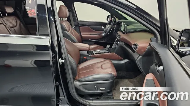 Hyundai Santafe 2020 — фото 11
