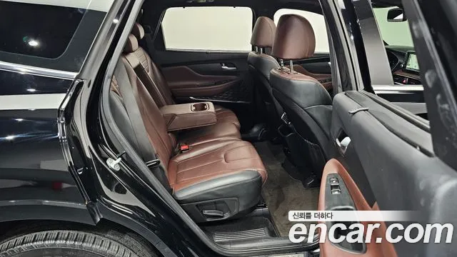 Hyundai Santafe 2020 — фото 12