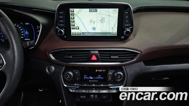 Hyundai Santafe 2020 — фото 14