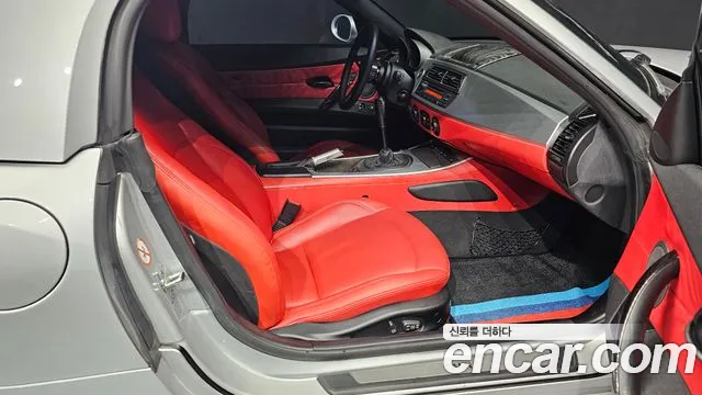 BMW Z4 2004 — фото 10
