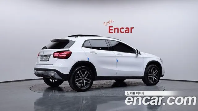 Mercedes-Benz GLA-Class 2019 — фото 2