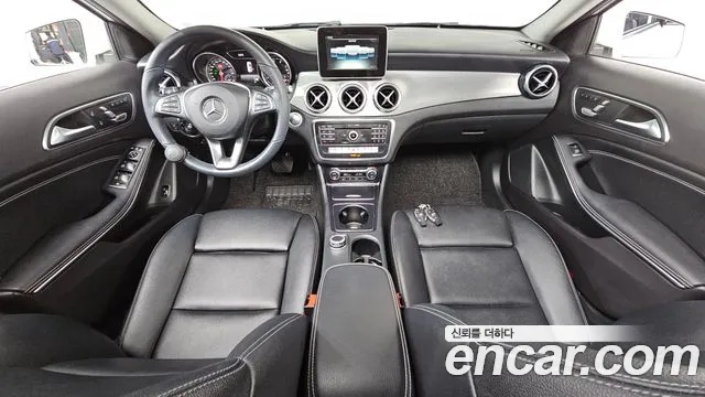 Mercedes-Benz GLA-Class 2019 — фото 7