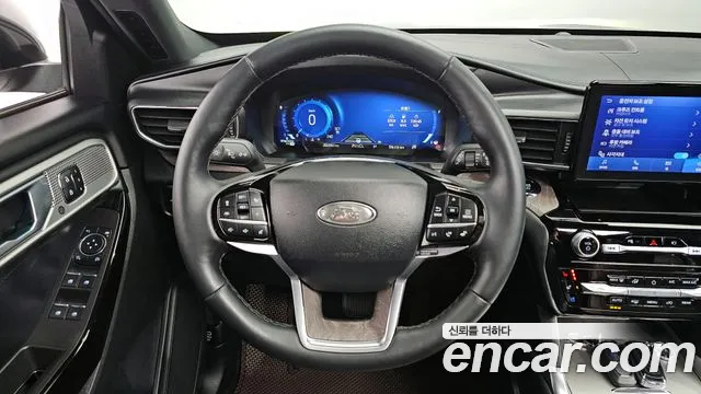 Ford Explorer 2023 — фото 13