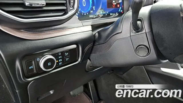 Ford Explorer 2023 — фото 14