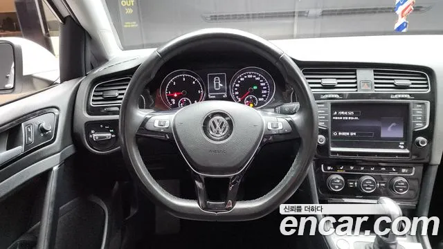 Volkswagen Golf 2015 — фото 13