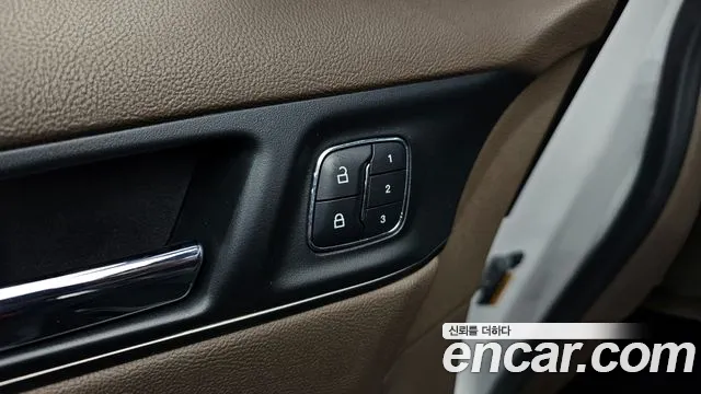 Lincoln MKC 2016 — фото 17