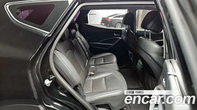 Hyundai Santafe 2016 — фото 11