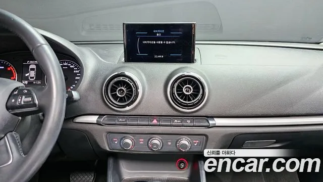 Audi A3 2015 — фото 19