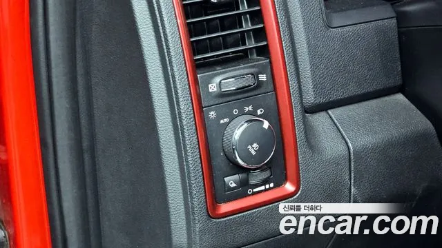Dodge Ram Pick Up 2016 — фото 14