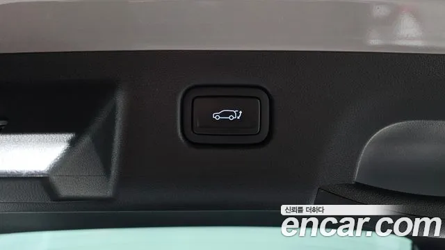 Hyundai Kona 2023 — фото 20