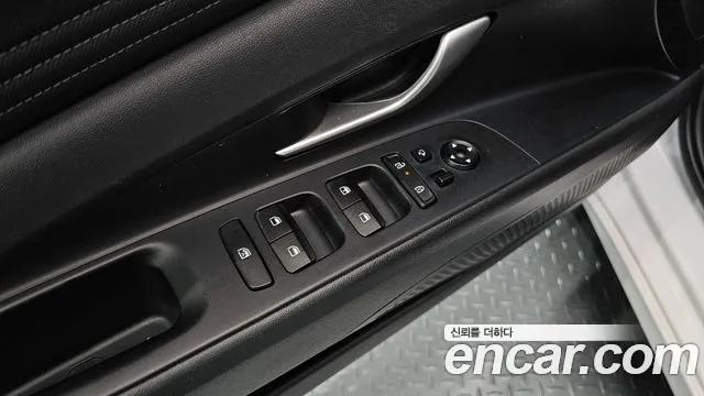 Hyundai AVANTE 2024 — фото 18