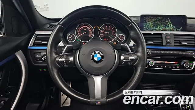 BMW 3-Series 2018 — фото 13