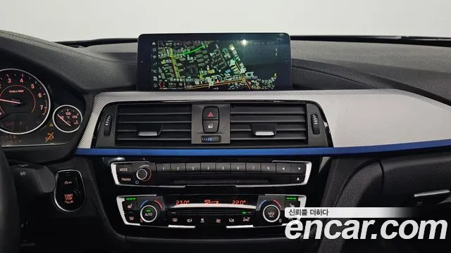 BMW 3-Series 2018 — фото 14