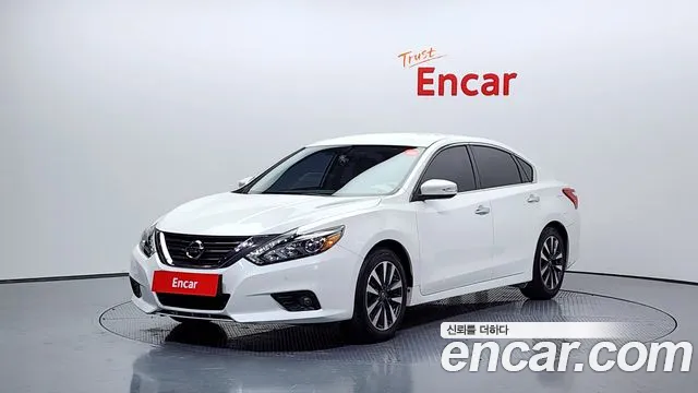 Nissan Altima 2017 — фото 1
