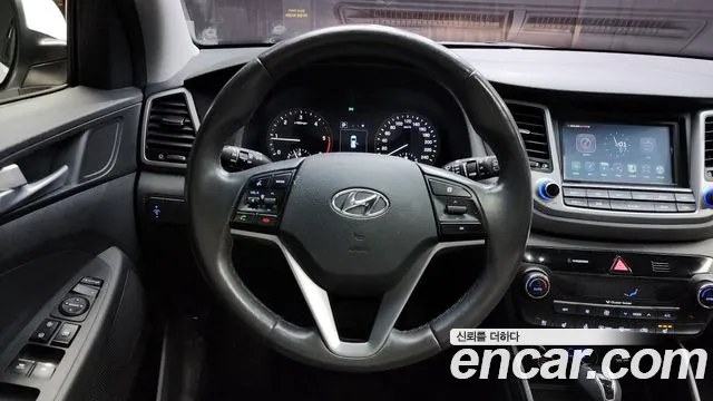 Hyundai Tucson 2016 — фото 13