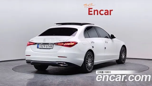 Mercedes-Benz C-Class 2022 — фото 2