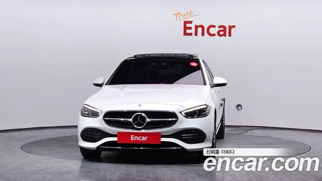 Mercedes-Benz C-Class 2022 — фото 3