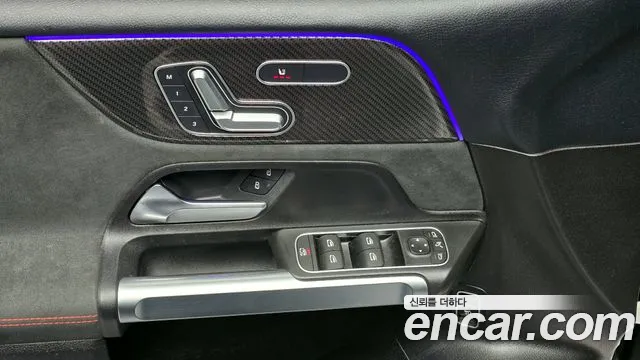 Mercedes-Benz GLB-Class 2020 — фото 18