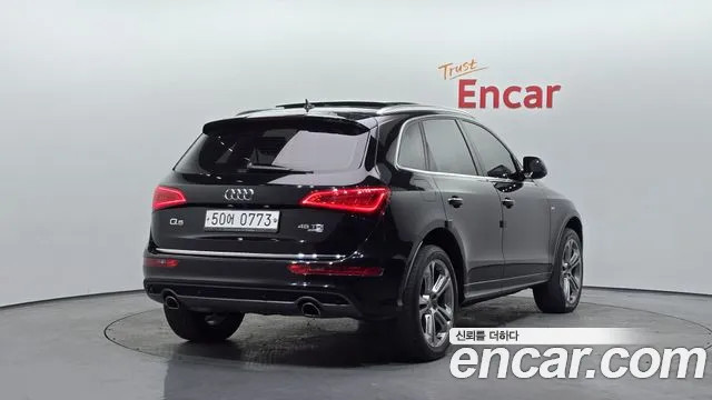 Audi Q5 2016 — фото 2
