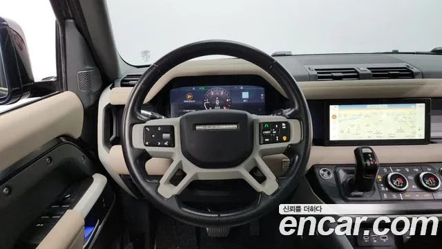 Land Rover Defender 2020 — фото 13