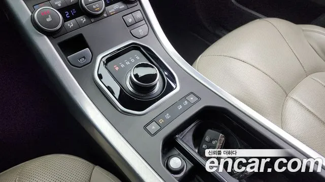 Land Rover Range Rover Evoque 2017 — фото 9