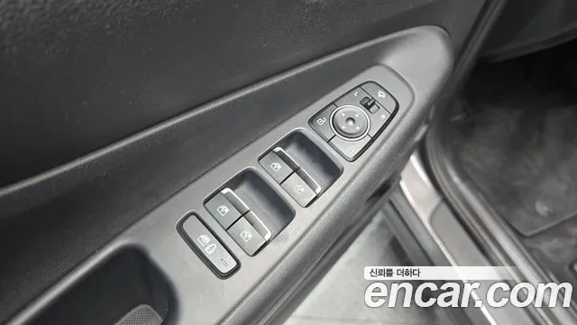 Hyundai Santafe 2022 — фото 14