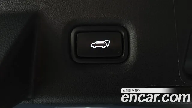 Hyundai Santafe 2022 — фото 20