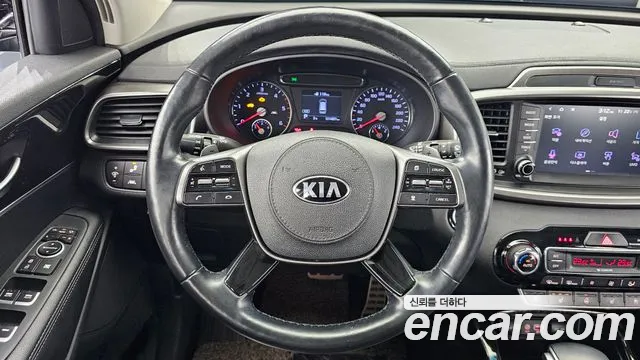 Kia Sorento 2019 — фото 13