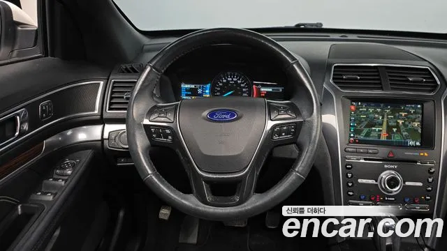 Ford Explorer 2018 — фото 13