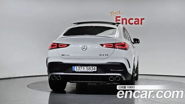 Mercedes-Benz GLE-Class 2021 — фото 4