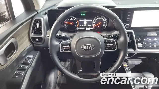 Kia Sorento 2021 — фото 13