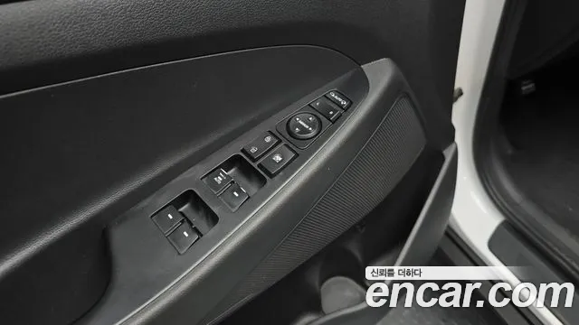 Hyundai Tucson 2017 — фото 17