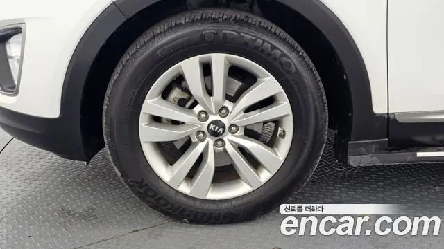 Kia Sorento 2015 — фото 5
