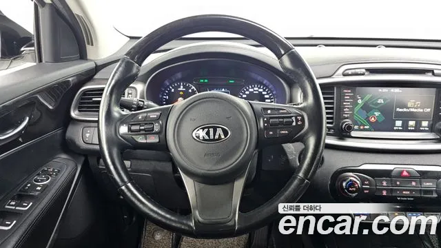 Kia Sorento 2015 — фото 13