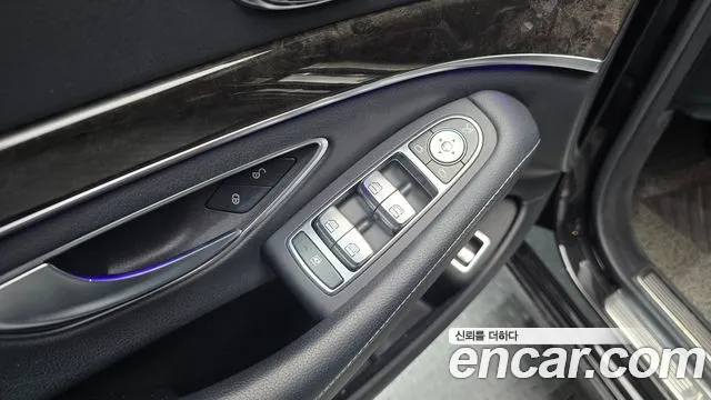 Mercedes-Benz S-Class 2016 — фото 14