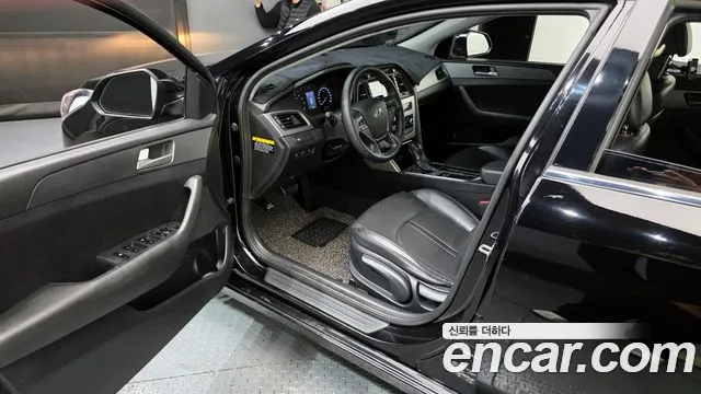 Hyundai Sonata 2016 — фото 10