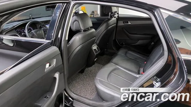 Hyundai Sonata 2016 — фото 11