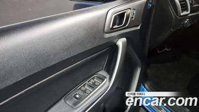 Ford Ranger 2022 — фото 19