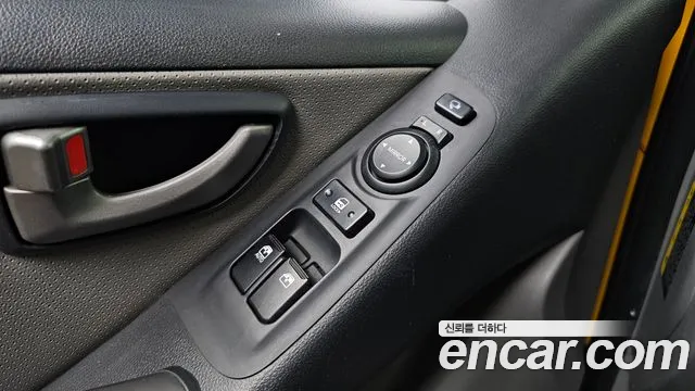 Hyundai Starex 2017 — фото 18