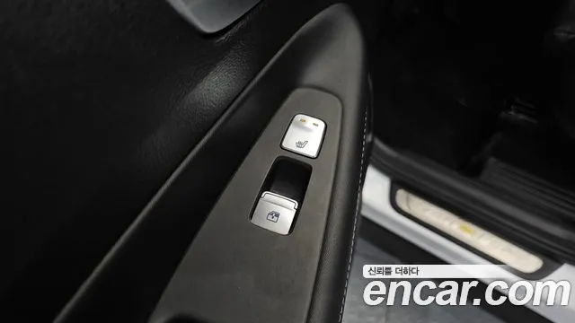 Hyundai Santafe 2021 — фото 19