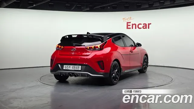 Hyundai Veloster 2018 — фото 2