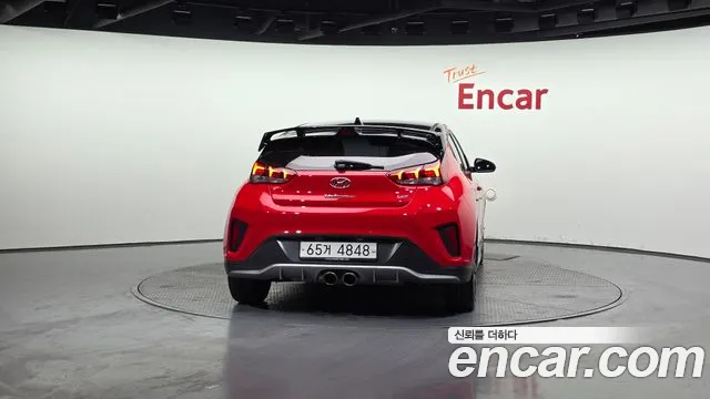 Hyundai Veloster 2018 — фото 4