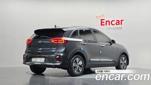 Kia Niro 2020 — фото 2