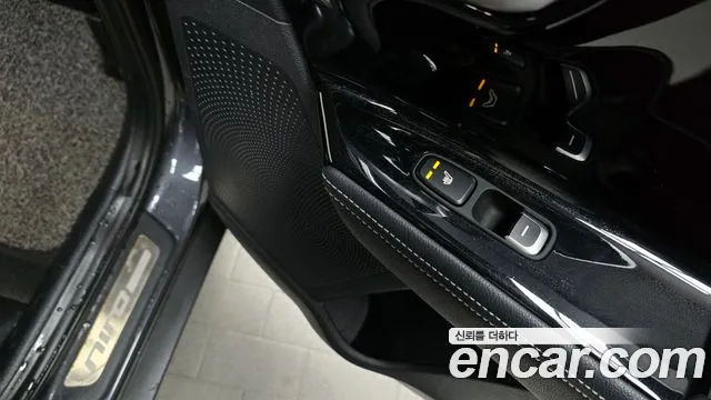 Kia Niro 2020 — фото 19