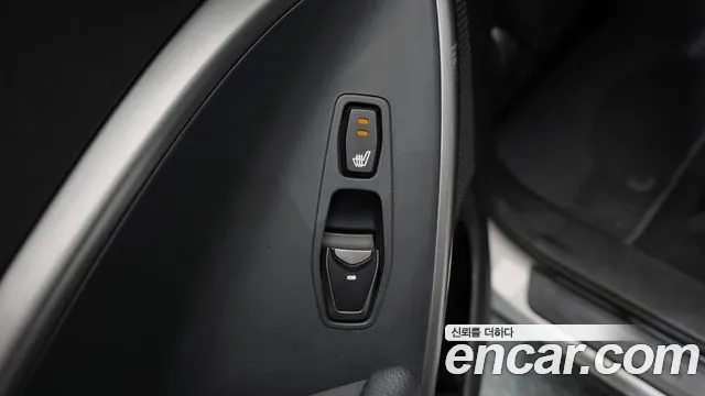Hyundai Santafe 2016 — фото 19
