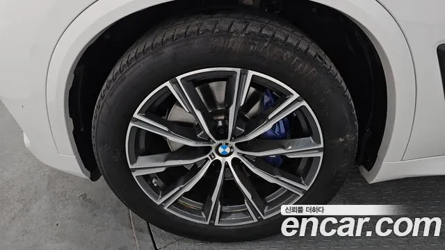BMW X5 2021 — фото 5