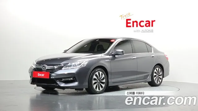 Honda Accord 2017 — фото 1